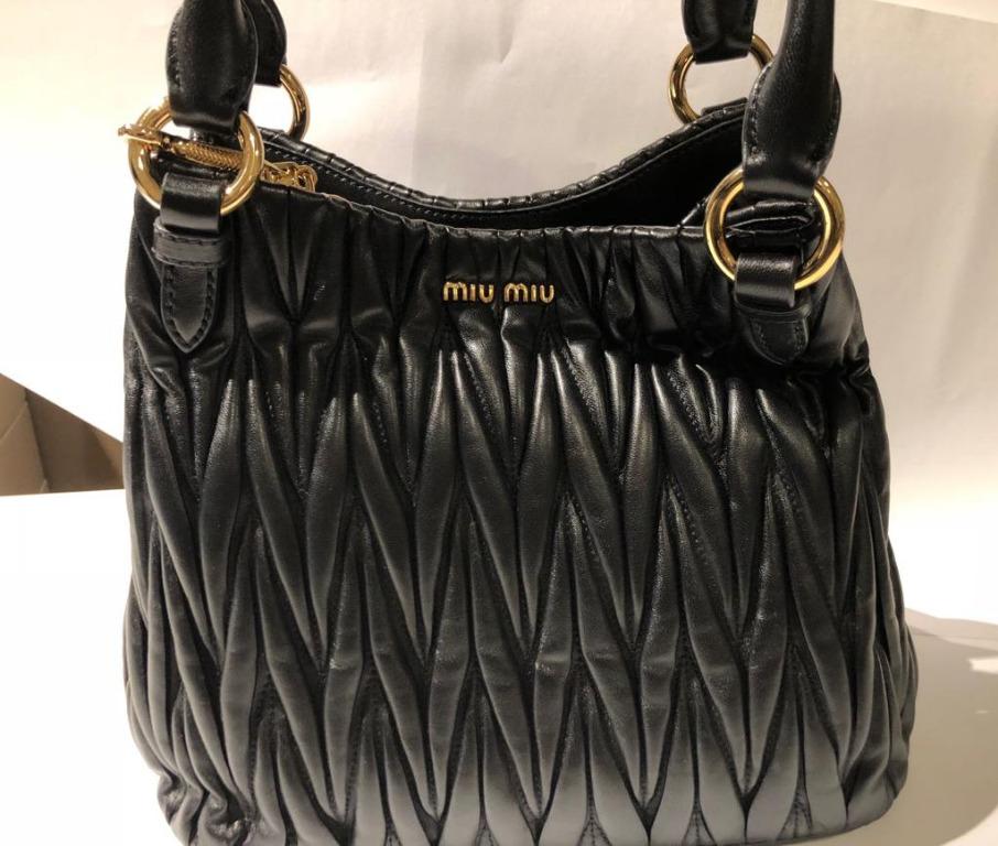 Miu Miu Matelasse Secchiello Nero