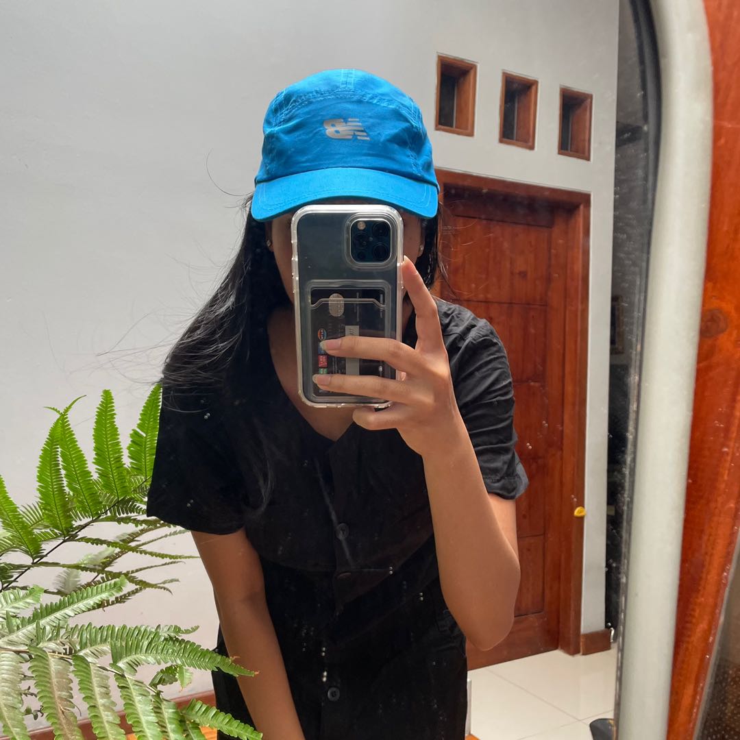 new balance hat, Fesyen Pria, Aksesoris 
