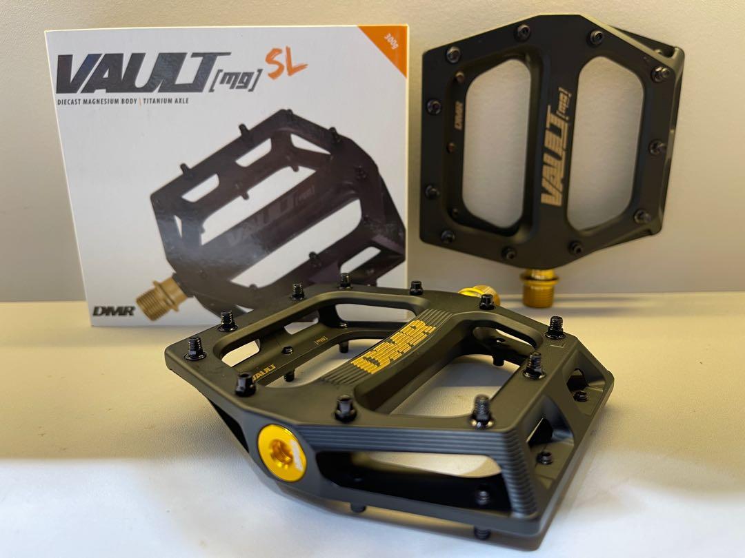 New DMR VAULT MAG SUPERLIGHT Titanium