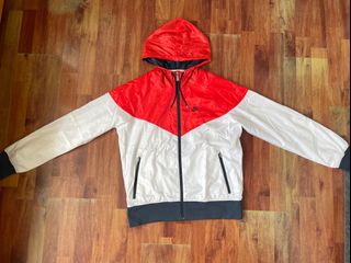 （分類：）位於 。 由 ddybala 提交（商品編號 1156205691，圖片 1）。簡介： 。