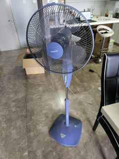 (Category: ) located in . Submitted by laurent06 (Listing ID 1156158484, Image 1). Description: .