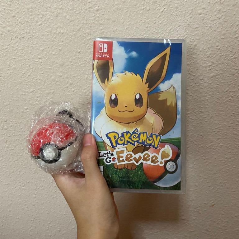 Pokemon let's go eevee with pokeball hotsell