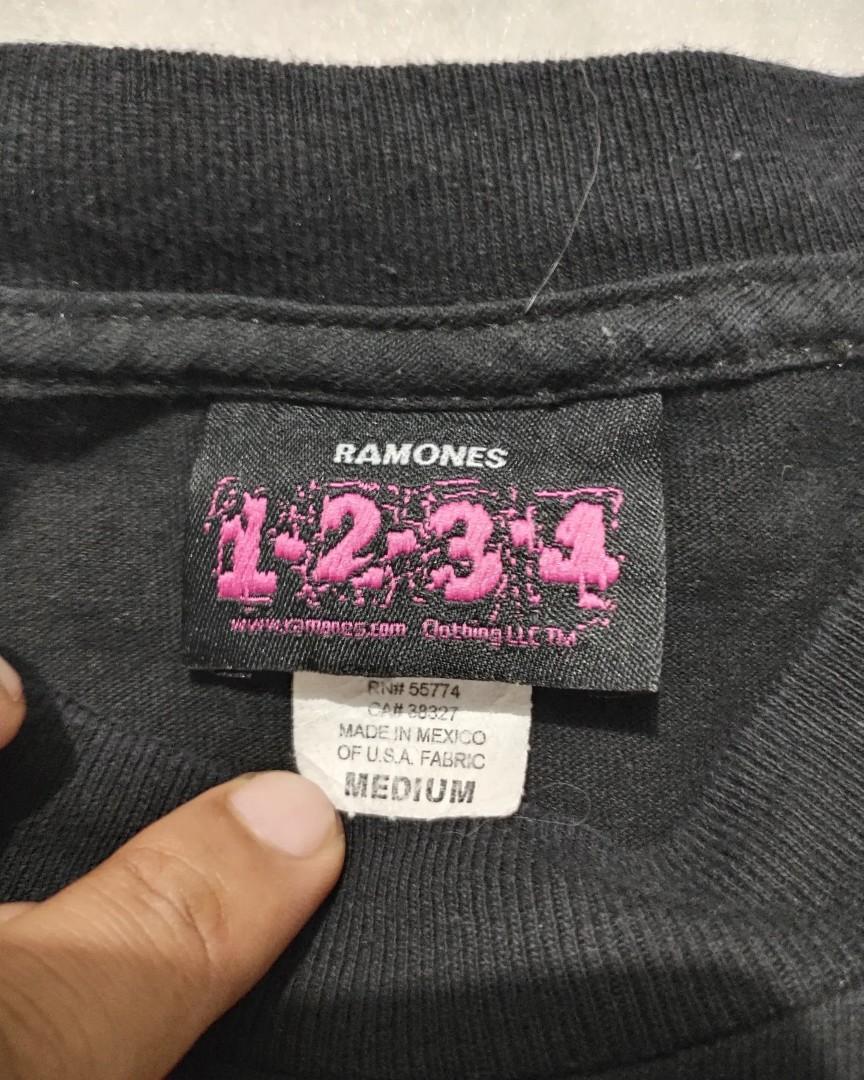 Ramones official tag t shirt, Fesyen 