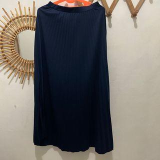 Rok payung Plisket Rempel Panjang Biru Navy Blue