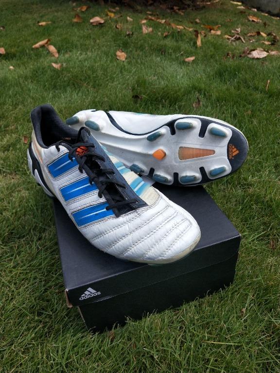 Saiz UK7 25.5cm Adidas Predator Adipower football boots