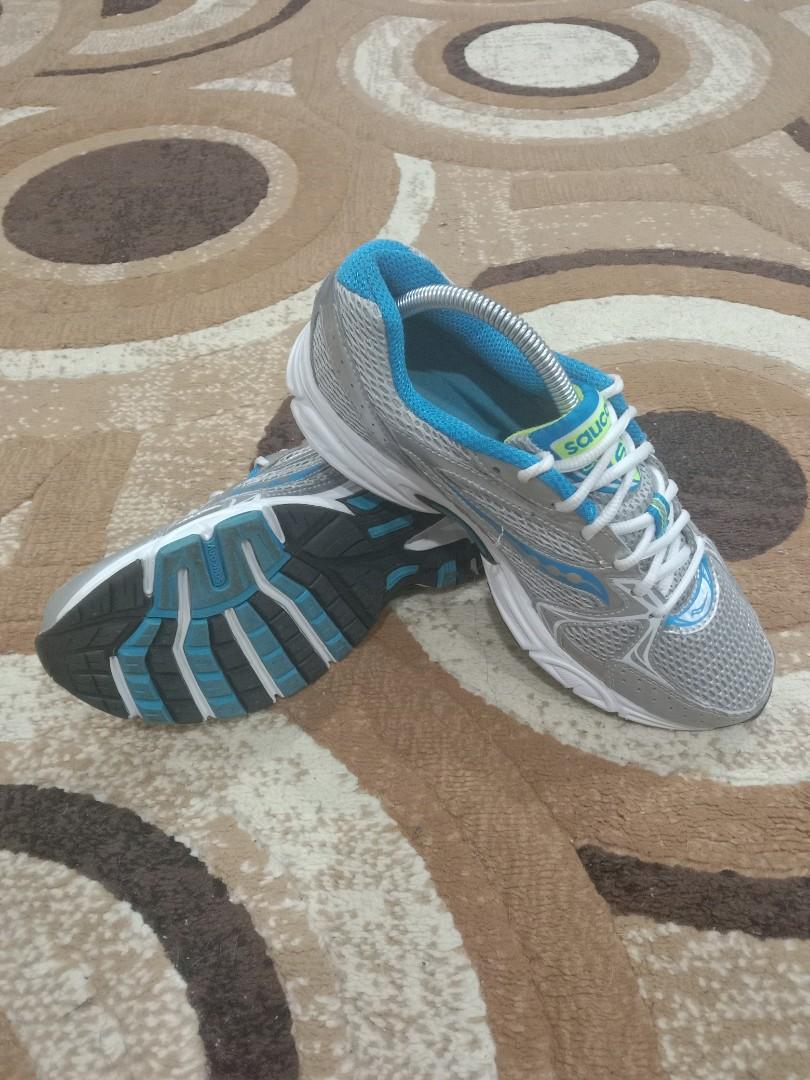 Cohesion outlet 6 saucony