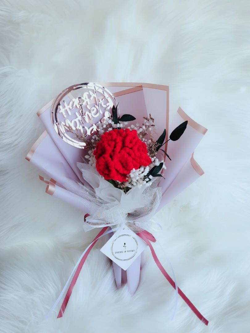 Single stalk carnation, Hobbies & Toys, Stationery & Craft, Flowers