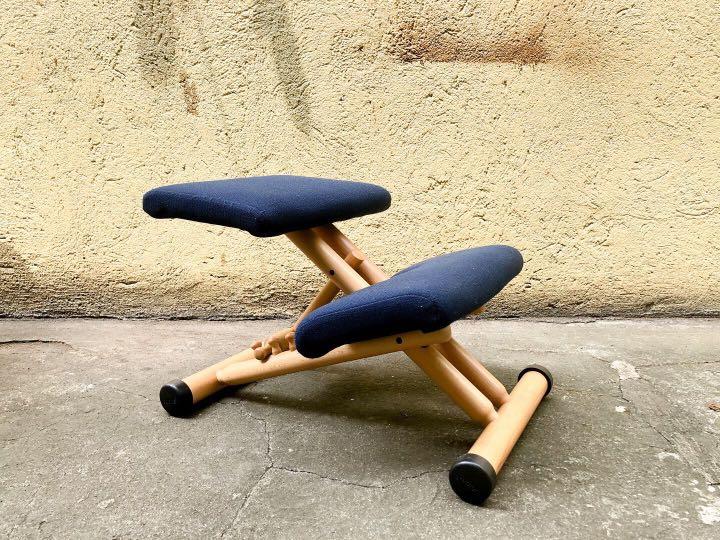 Stokke kneeling deals chair