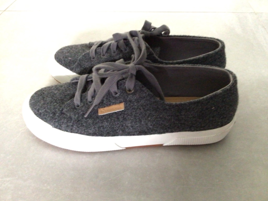 Superga felt deals