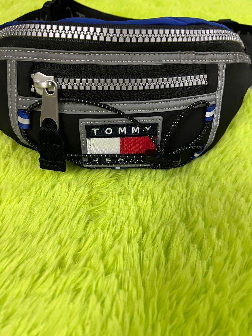 Tjm Heritage Tommy Hilfiger Bum Bag, Men's Fashion, Bags, Belt bags