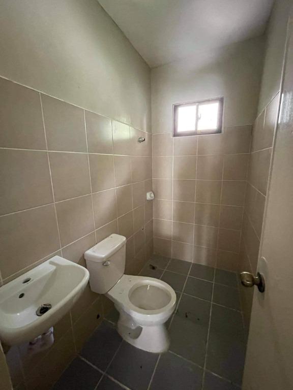 Townhouses in North Fairview Quezon City, Property, For Sale, House & Lot on Carousell