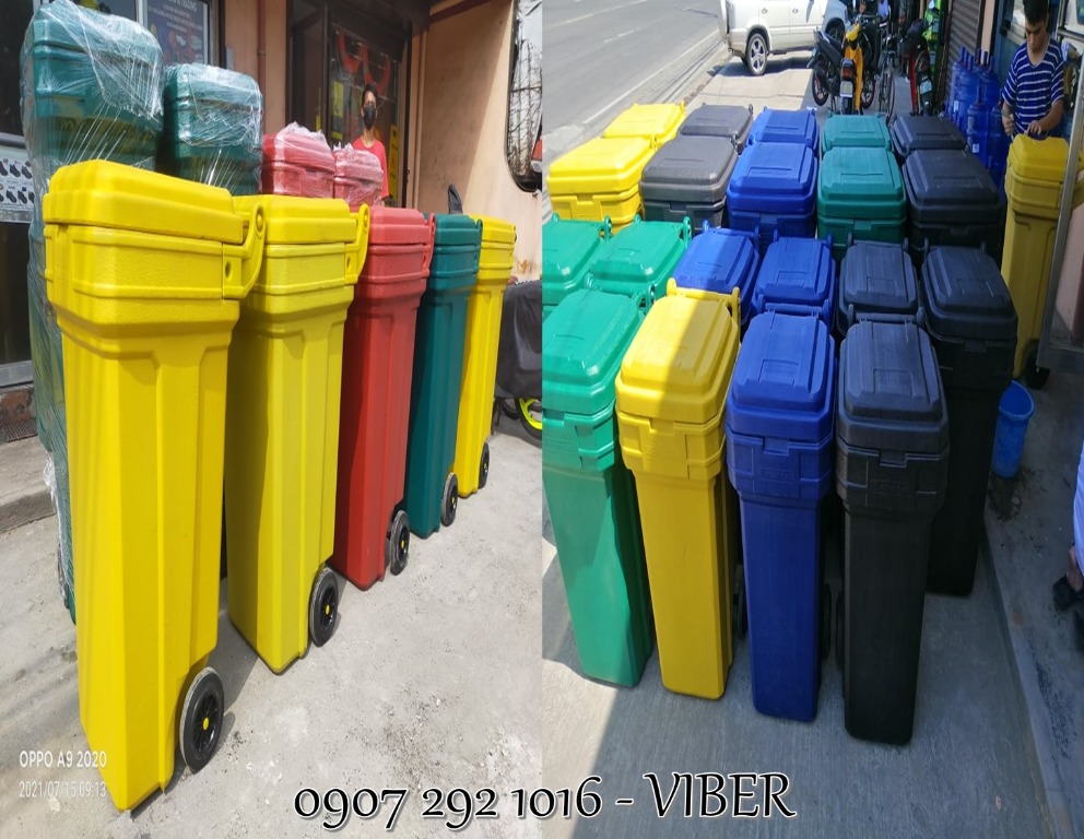 trash bin 123 Roller king bin, Furniture & Home Living, Cleaning