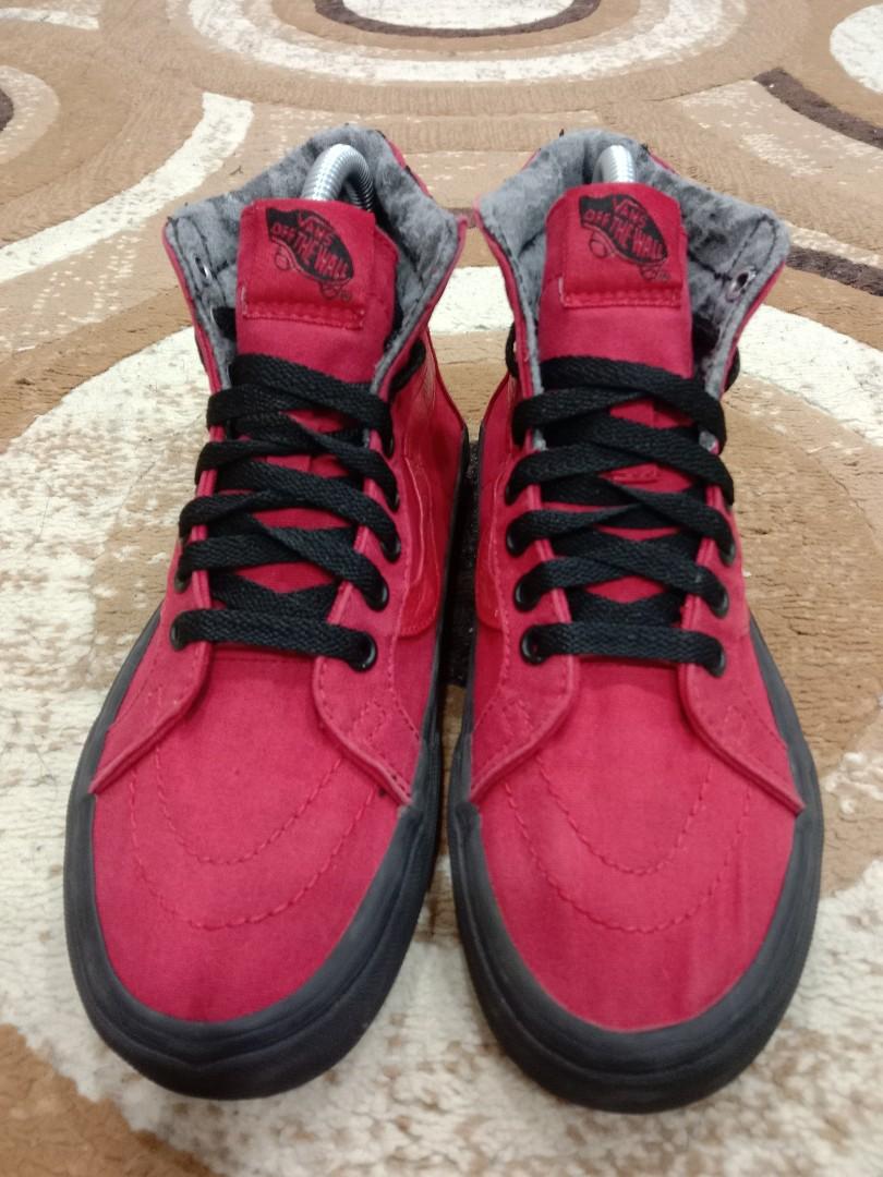Full red shop vans