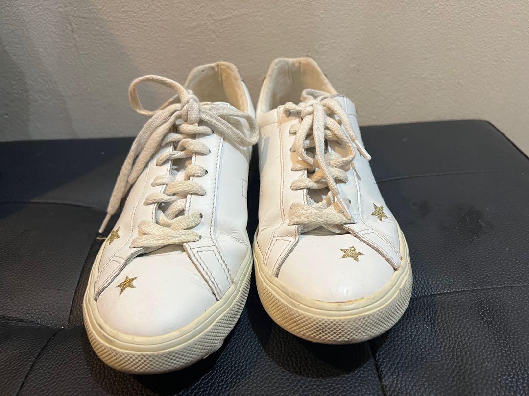 Veja x Madewell Esplar Low Embroidered Stars