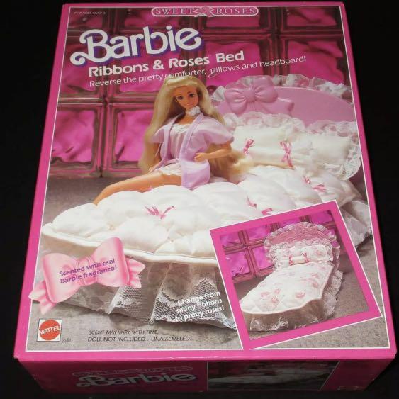 Vintage barbie 2025 bed