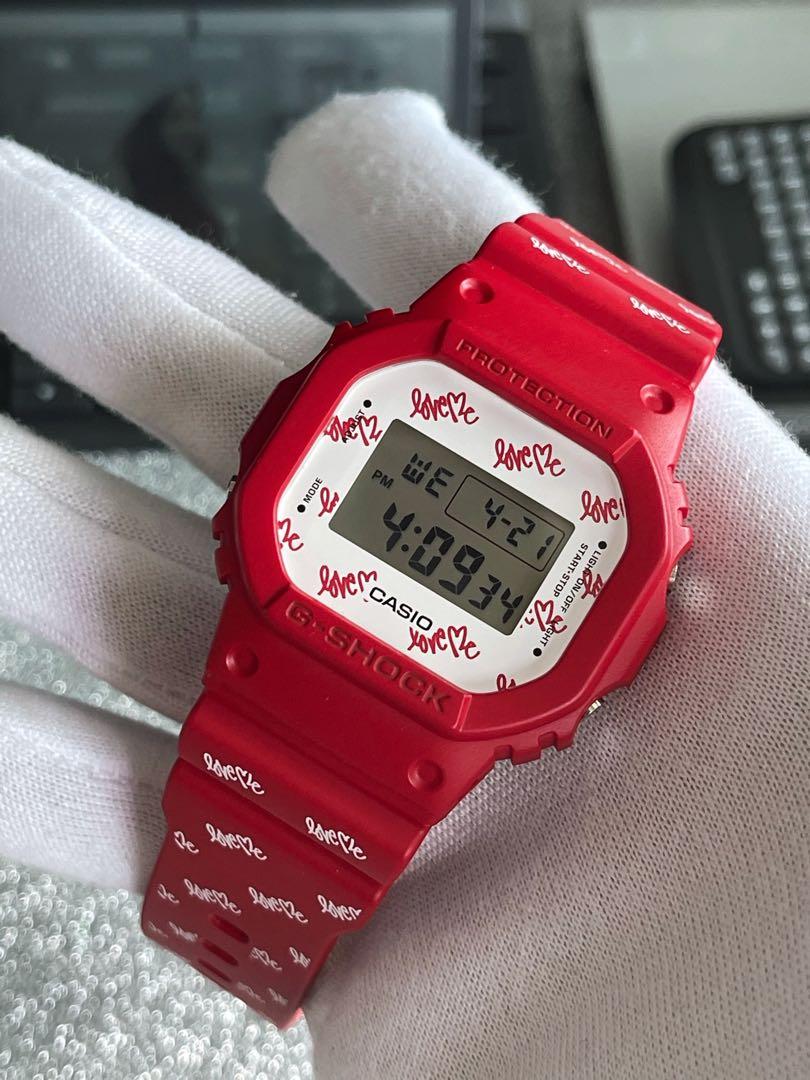 Red hotsell digital watch