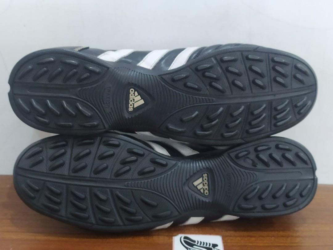 Adidas traxion futsal sale