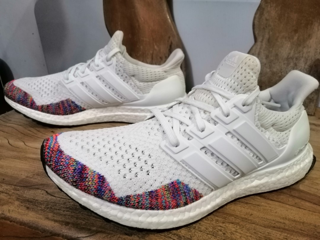 Ultraboost shop multicolor toe