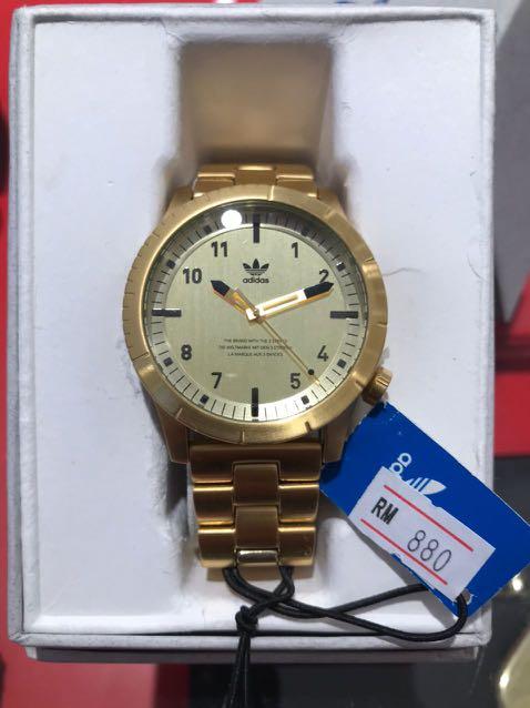 Adidas cypher m1 gold discount watch