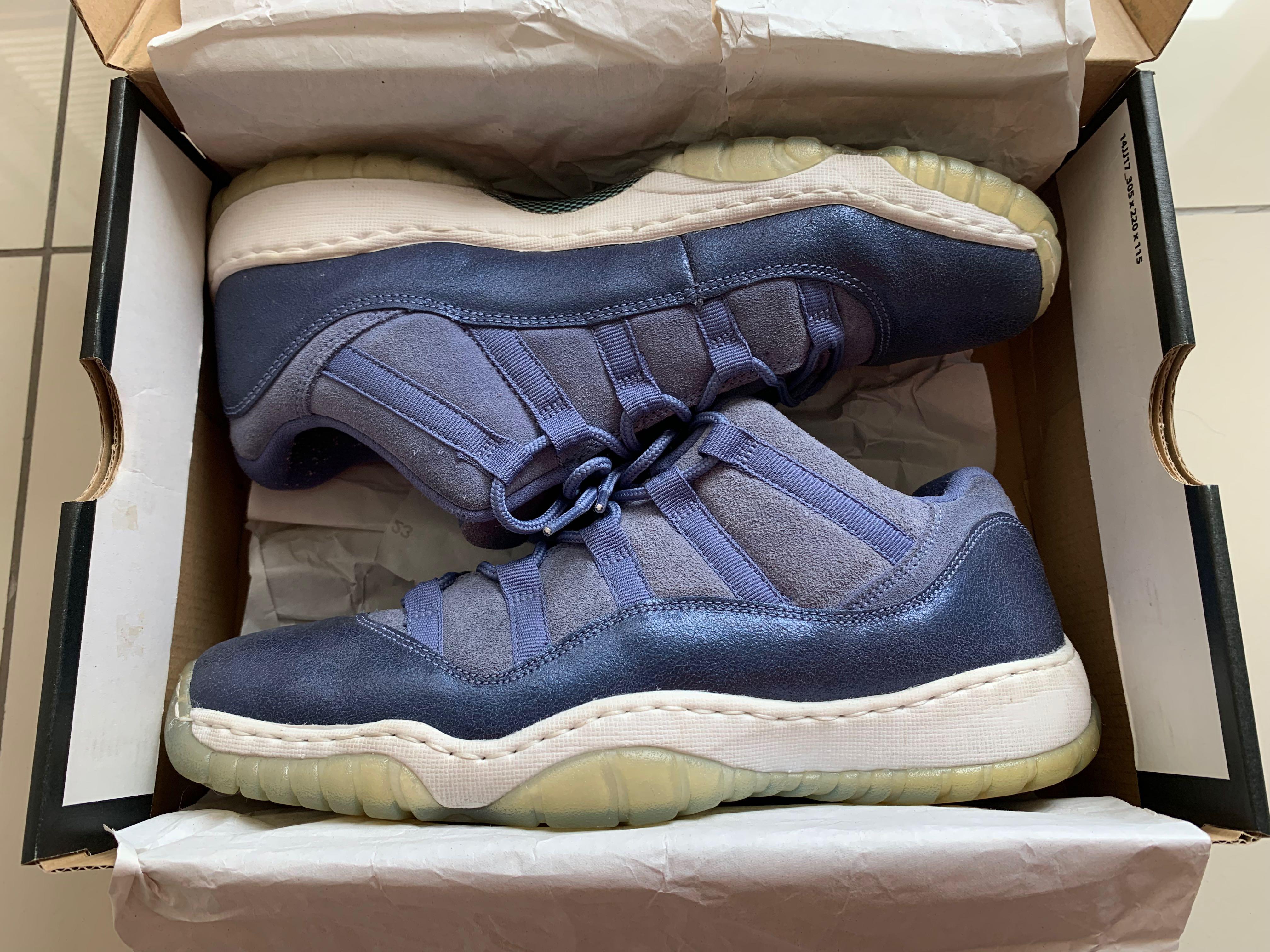 Air jordan 11 2025 low blue moon