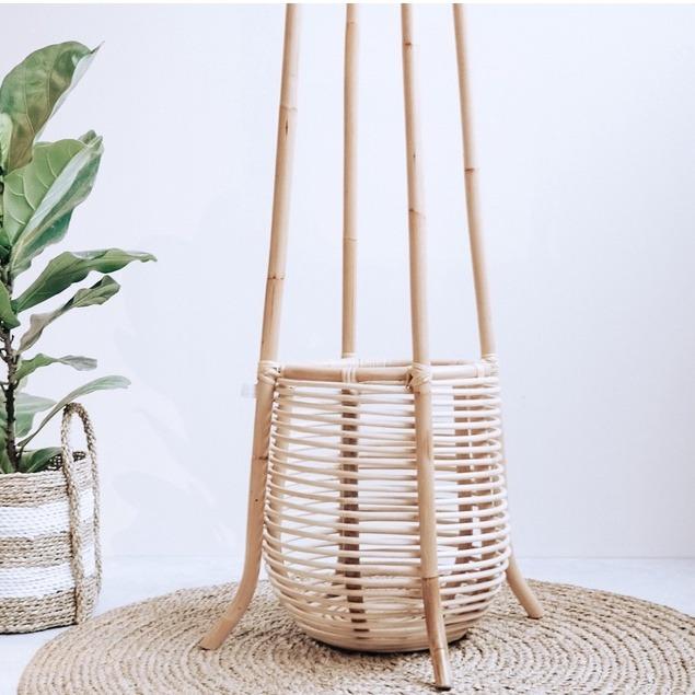 Amelia Rattan Coat Hanger with Storage Basket (Natural) BBS0605