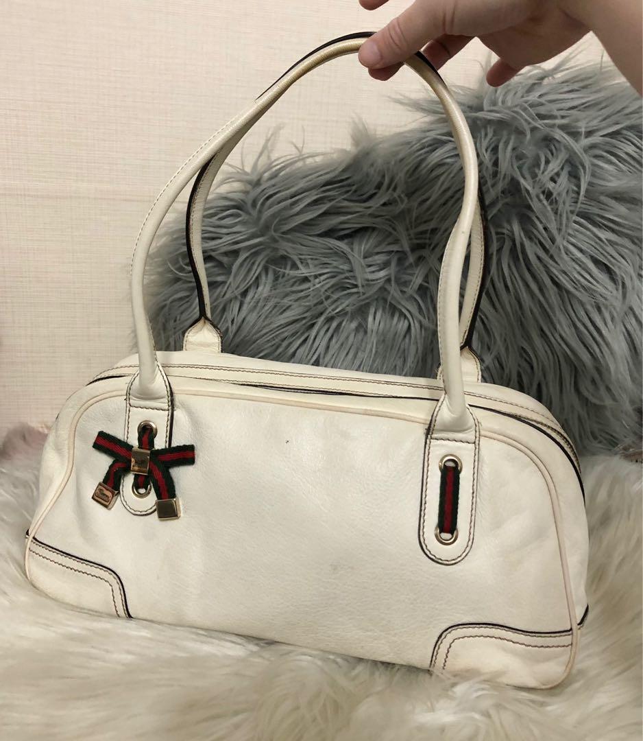Authentic Gucci Sherry Line Ribbon Shoulder Bag (Category: Luxury Bags & Wallets) located in Makati City. Submitted by cindiorella (Listing ID 1156447776, Image 1). Description: 100% guaranteed authentic No inclusions Selling super low, FIXED PRICE!.