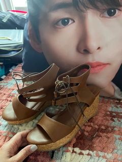 (Category: ) located in . Submitted by WhenasCloset (Listing ID 1156387777, Image 1). Description: .