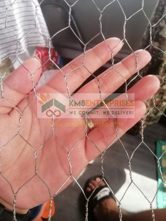 CHICKEN WIRE / WELDED WIRE MESH FOR INSULATION, Commercial & Industrial