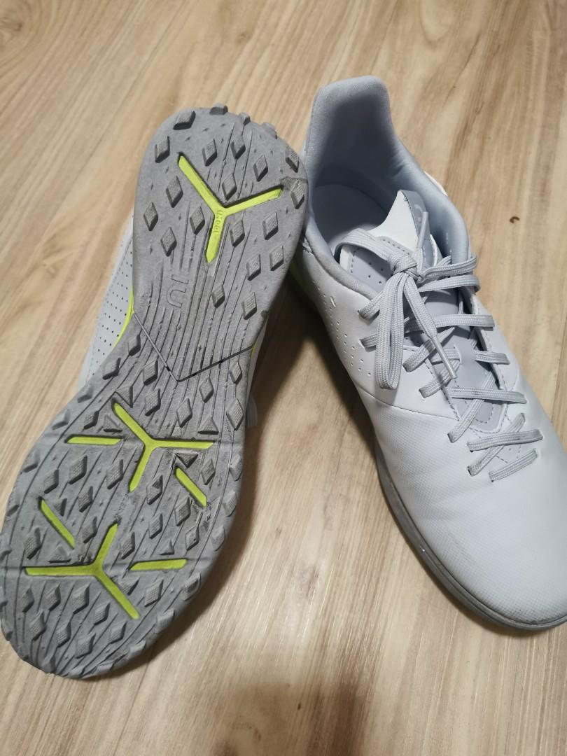 decathlon soccer shoes