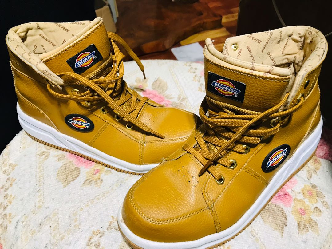 DECKIES YELLOW SHOES HIGH CUT