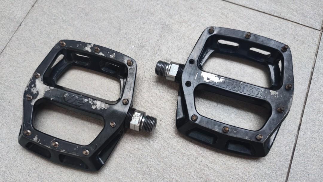 DMR Magnesium V12 MTB Pedals