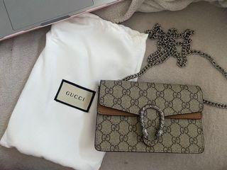 Gucci Dionysus Super Mini Bag
