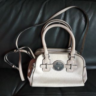 (Category: ) located in . Submitted by orchids2020 (Listing ID 1156403296, Image 1). Description: .