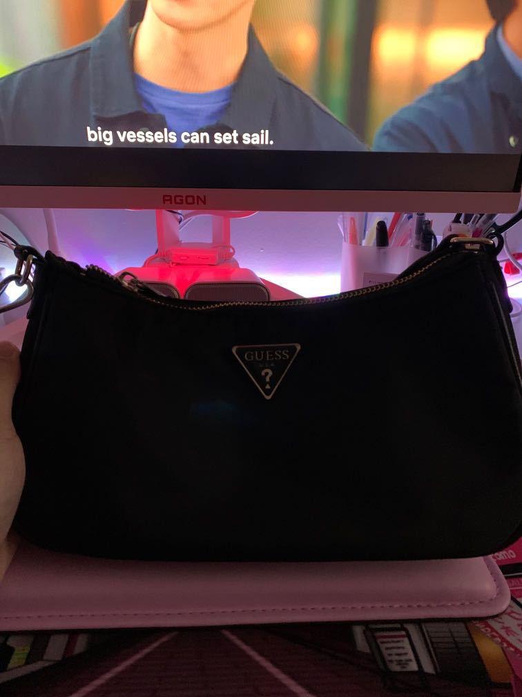 Guess Paris Shoulder Bag, Women's Fashion, Bags & Wallets, Shoulder