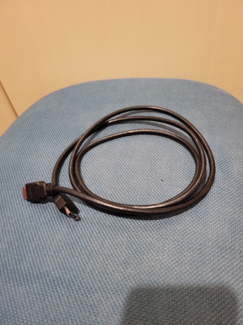 MSI HDMI to HDMI cable, 電腦＆科技, 電腦周邊及配件, 電腦線、轉接線及轉換器 Carousell