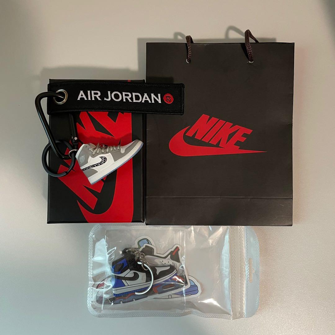 Hypebeast Nike Air Jordan 1 Dior Sneaker Keychain Gift, Men's Fashion
