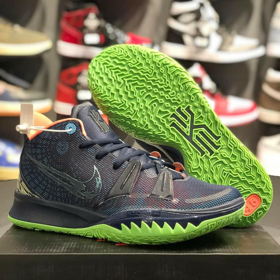 kyrie 7 navy and white