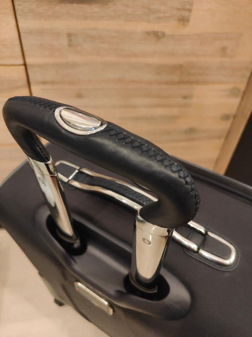 Limited edition TUMI Arrive de Gaulle International Carry On Cabin