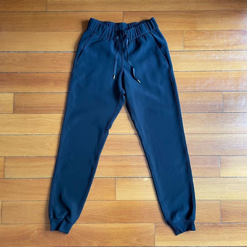 Lululemon Black On The Fly Joggers 