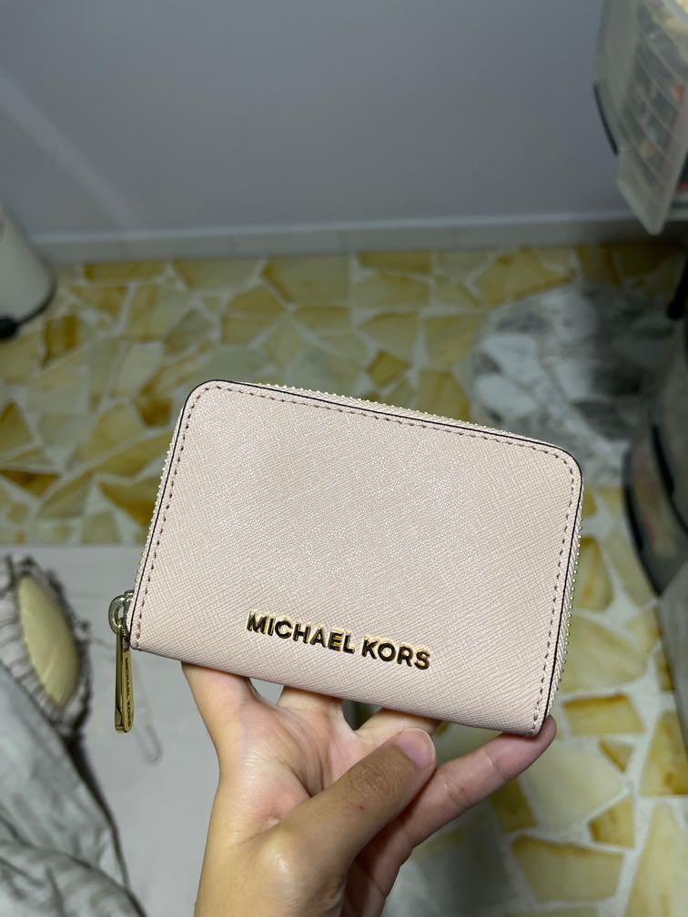 Michael Kors Zip Round Wallet Card Holder Women Pink Baby pink Herschel Roy  Wallet Coin Wallet Black, Women's Fashion, Bags & Wallets, Purses & Pouches  on Carousell