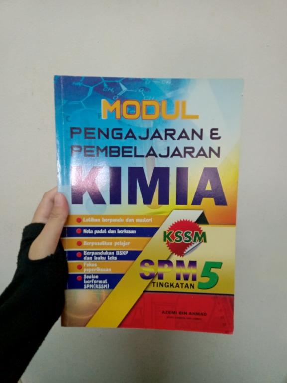 MODUL KIMIA CIKGU AZEMI T5(KSSM), Hobbies & Toys, Books & Magazines