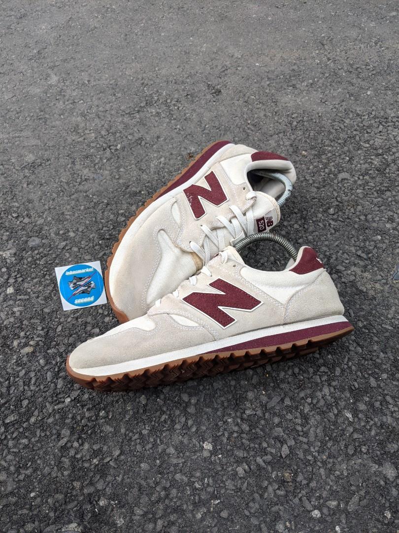 new balance 520 size 43 27cm Fesyen Pria Sepatu Sneakers di