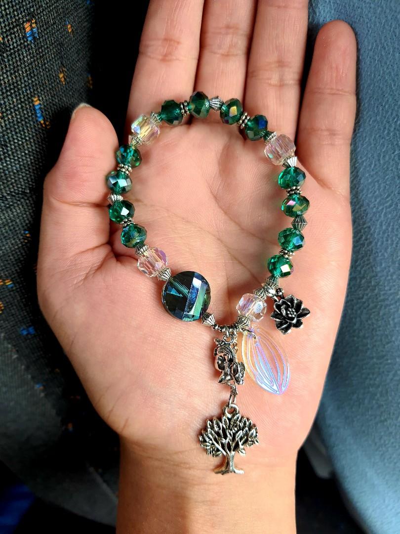 Tree of life charm top bracelet with austrian crystals
