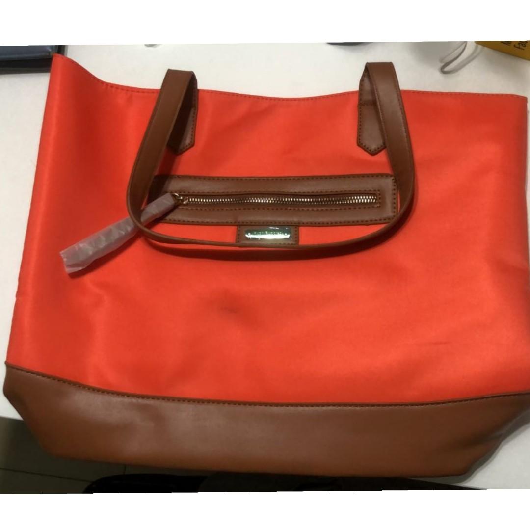 [NEW ORIGINAL] HUSH PUPPIES Handbag still with tag, Luxury, Bags