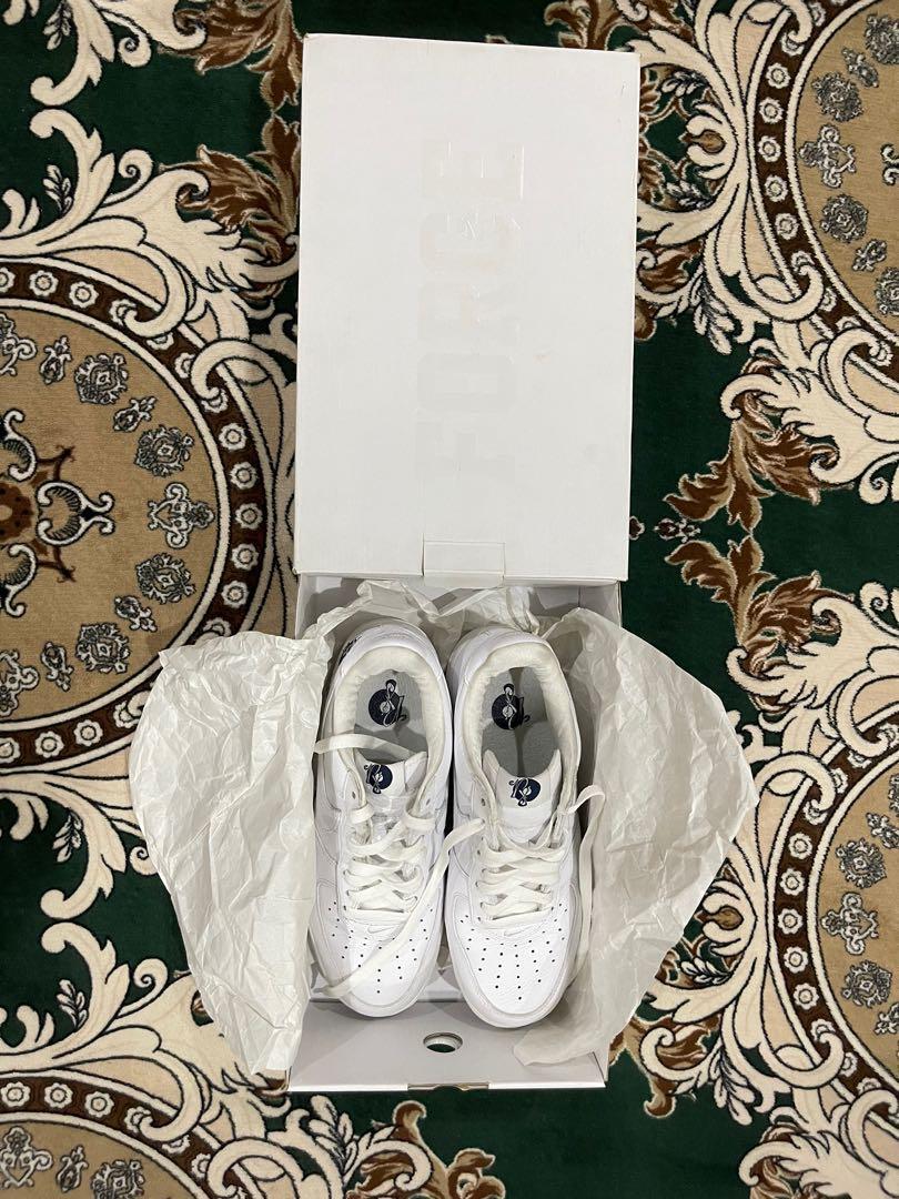 Roc a fella sneakers store
