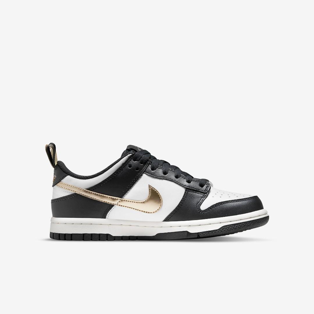Nike Dunk Low Black White Panda Metallic GS, Women's Fashion, Footwear,  Sneakers on Carousell