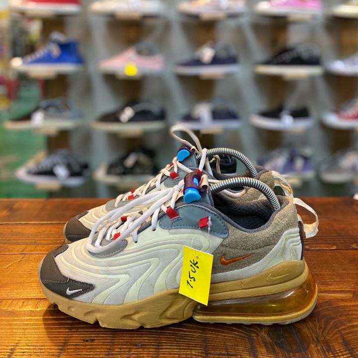 Nike roadster sale shox