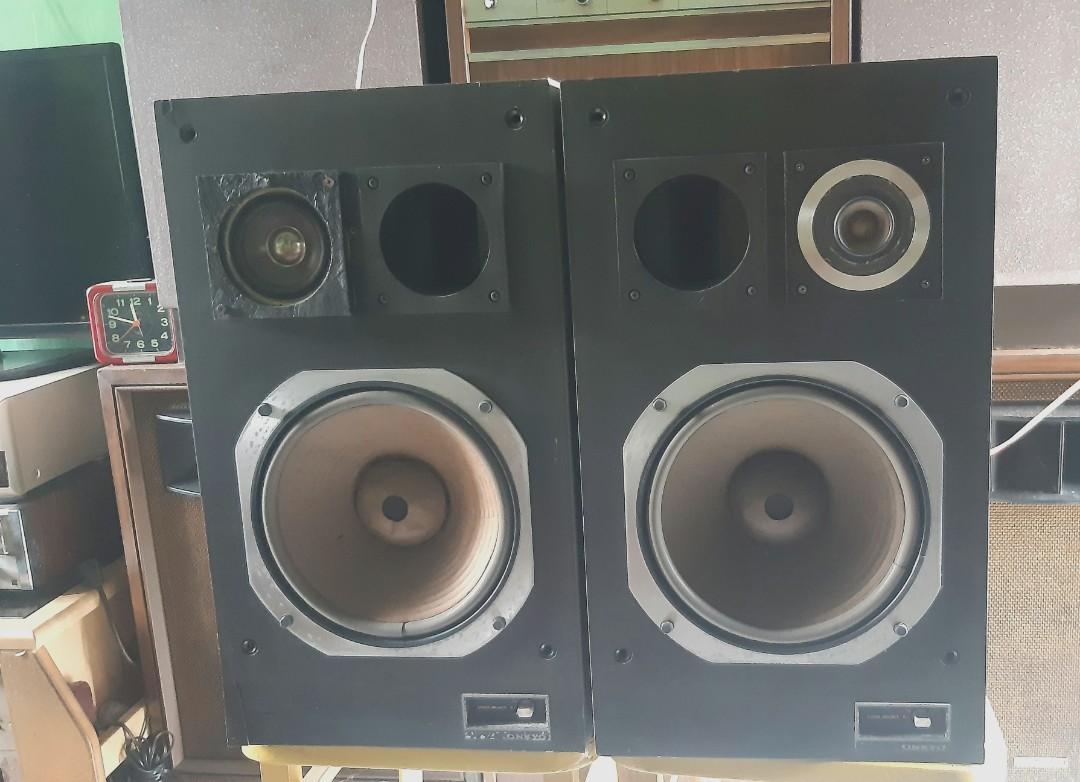 Onkyo speaker Audio Soundbars Speakers Amplifiers on Carousell