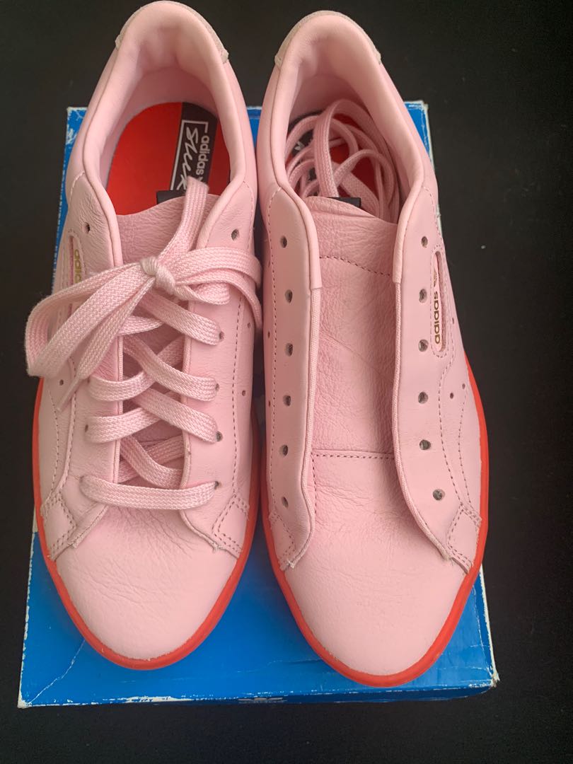 adidas sleek size