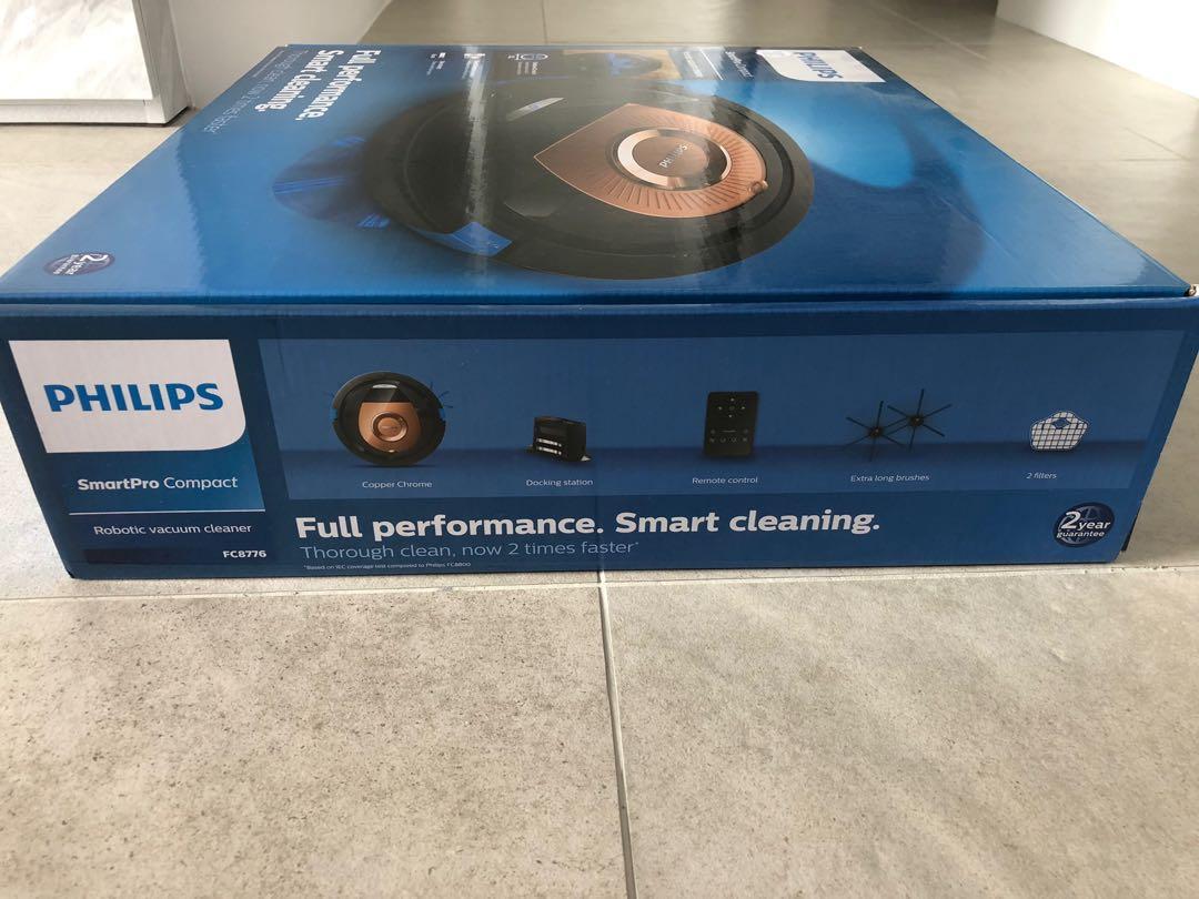 Philips Robotic vacuum cleaner FC8776, TV & Home Appliances, Vacuum